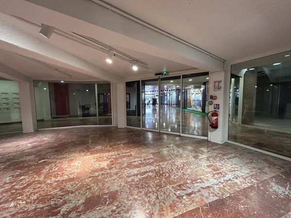 700 m² - Bureaux - Perpignan