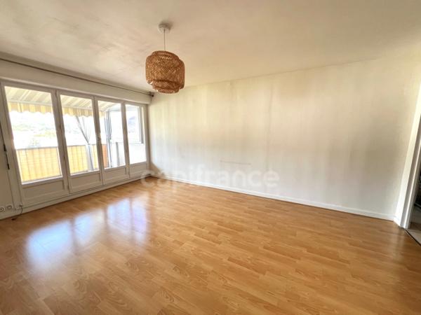 Appartement à vendre 4 pièces LONS LE SAUNIER (39)
