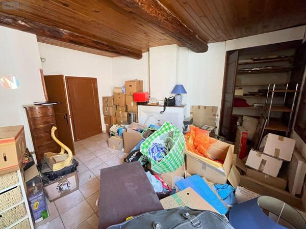 Maison de ville à vendre à Corbières en Provence dans les Alpes-de-Haute-Provence (04220), ref : 025/1913   
Centre ville