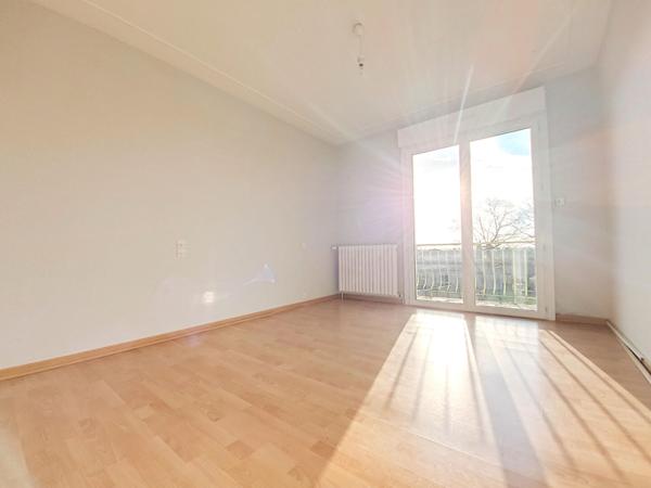 Maison plain pied sur sous-sol -5 pièce(s) - 4 chambres - 110 m² - LE LOROUX BOTTEREAU