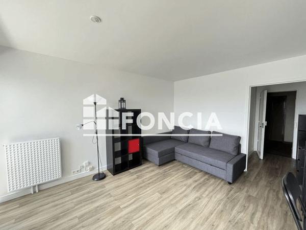 Location Studio 31.62 m² - 7 SQUARE DUNOIS Paris 75013