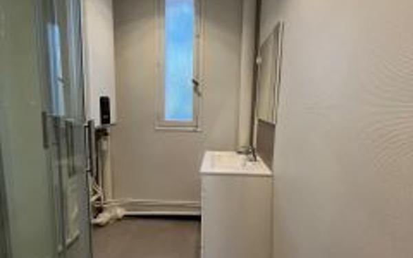 Appartement à louer    3 pièces •  Salon-de-Provence