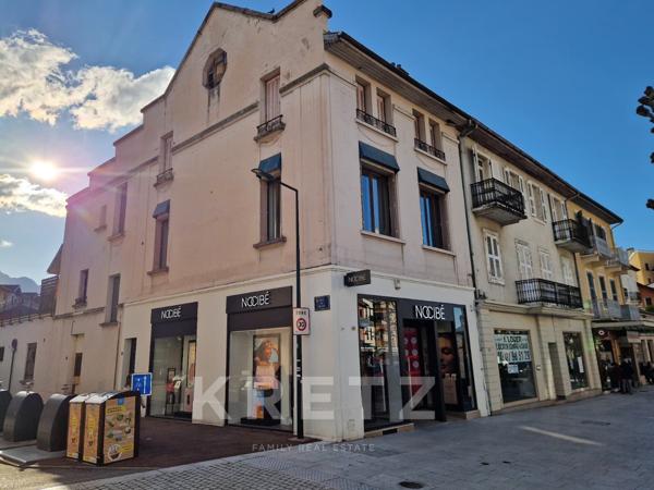 Opportunité hyper centre Aix les Bains lot 2 appartements extension possible