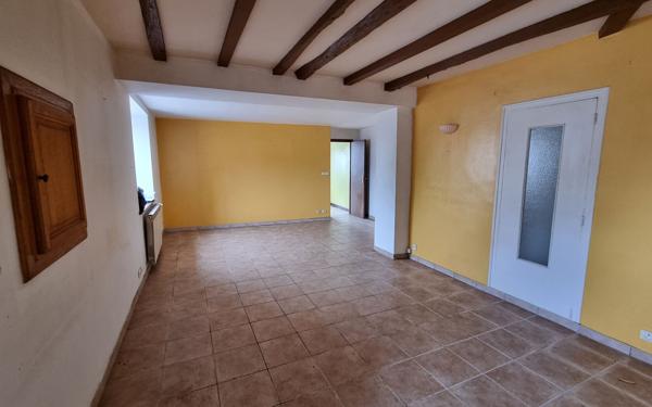 Maison à vendre    5 pièces •  Bardos