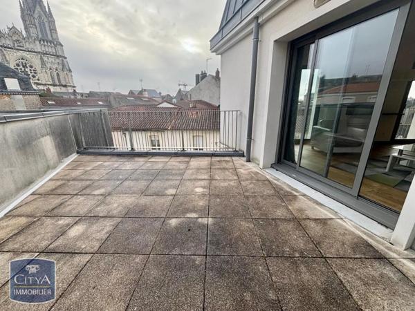 Appartement à louer 4 pièces 83.9m²