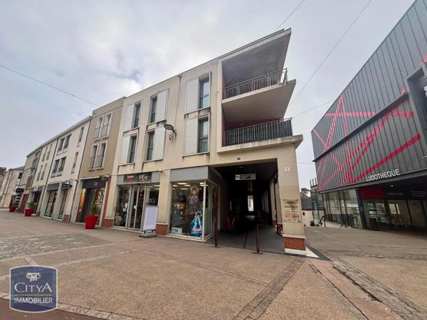 Appartement à louer 4 pièces 83.9m²