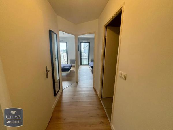 Appartement à louer 4 pièces 83.9m²