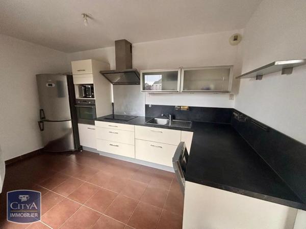 Appartement à louer 4 pièces 83.9m²