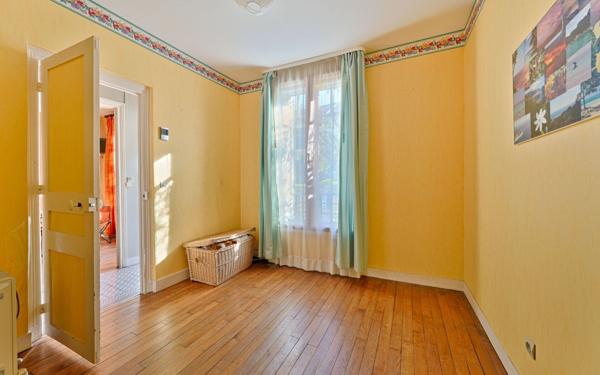 Maison à vendre    4 pièces • 80,13 m2 Vanves