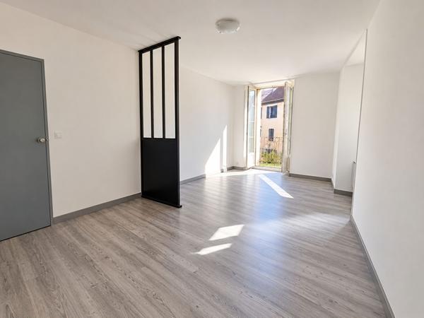 APPARTEMENT T3 LE PONT DE BEAUVOISIN - 3 pièce(s) - 56 m2