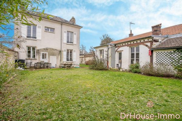 Maison à vendre 8 pièces de 147 m²