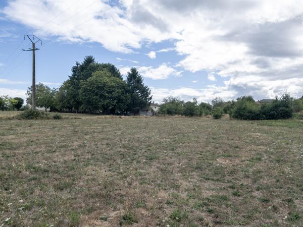 Terrain à vendre à Pressignac (16150) - Charente