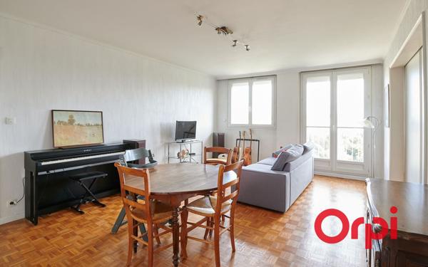 Appartement à vendre    3 pièces • 74,45 m2 Lyon 5