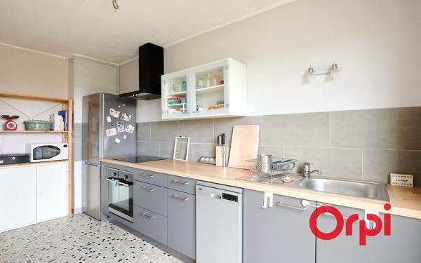 Appartement à vendre    3 pièces • 74,45 m2 Lyon 5