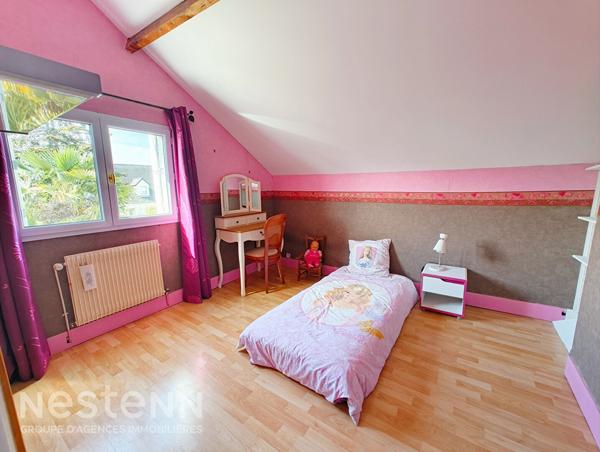 Maison Ermont 6 pièce(s) 120 m2 sur 918m² de terrain 4 chambres terrasse, grand jardin, sous-sol et garage