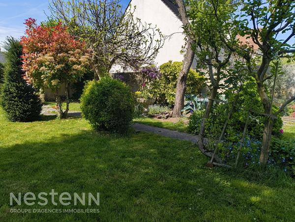 Maison Ermont 6 pièce(s) 120 m2 sur 918m² de terrain 4 chambres terrasse, grand jardin, sous-sol et garage