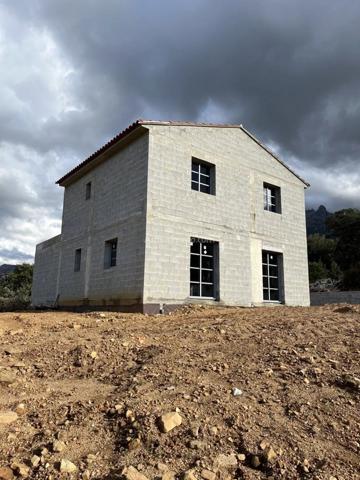 Vente Maison 6 pièces 127 m2 à Calenzana