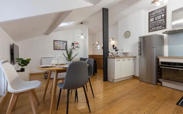 Appartement à vendre    2 pièces • 38,44 m2 Le Perreux-sur-Marne