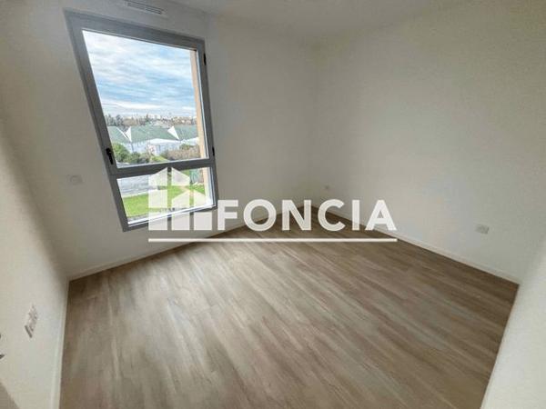 Location Appartement 4 pièces 90.27 m² - RESIDENCE LE JARDIN DU CEDRE Poitiers 86000