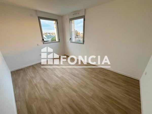 Location Appartement 4 pièces 90.27 m² - RESIDENCE LE JARDIN DU CEDRE Poitiers 86000