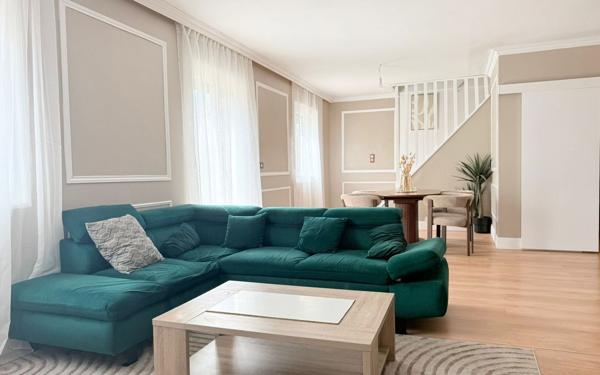 Maison à vendre    6 pièces • 180 m2 Jouy-le-Châtel