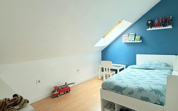 Maison à vendre    6 pièces • 180 m2 Jouy-le-Châtel