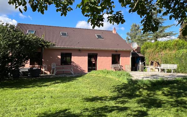 Maison à vendre    6 pièces • 180 m2 Jouy-le-Châtel
