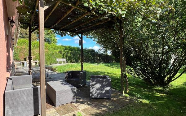 Maison à vendre    6 pièces • 180 m2 Jouy-le-Châtel