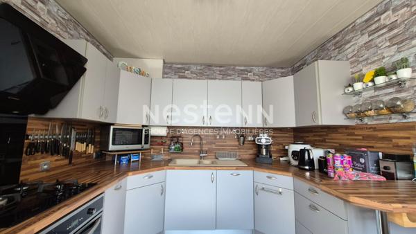 Nestenn Igny Maison 110 m2, secteur place de la Ferme, 4 chambres, jardin, A deux pas des commerces, de l'école Jules Ferry et du collège Emile Zola. Proche ligne V et RER B gare Massy TGV. Proche Saclay et Vélizy