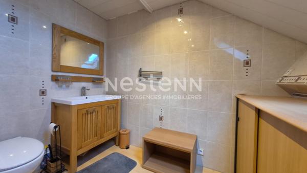 Nestenn Igny Maison 110 m2, secteur place de la Ferme, 4 chambres, jardin, A deux pas des commerces, de l'école Jules Ferry et du collège Emile Zola. Proche ligne V et RER B gare Massy TGV. Proche Saclay et Vélizy