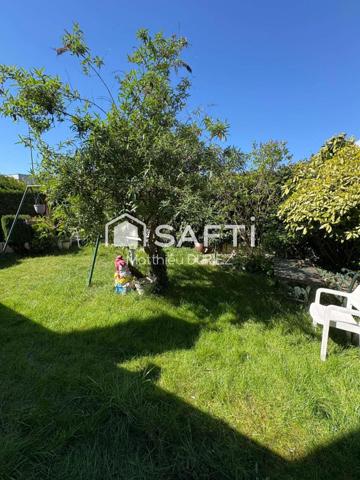 Maison semi-individuelle 120 m² jardin 2 garages