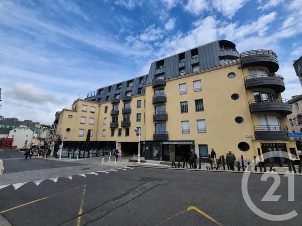 Appartement F3 à vendre  6 pièces - 118,22 m 2   GRANVILLE  - 50