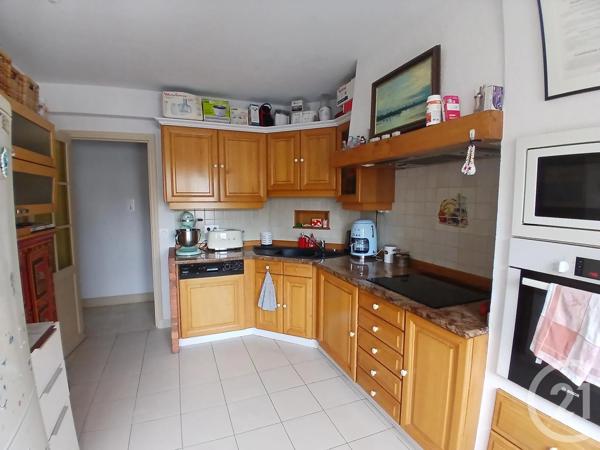 Appartement F3 à vendre  6 pièces - 118,22 m 2   GRANVILLE  - 50