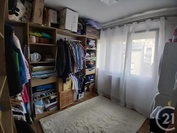 Appartement F3 à vendre  6 pièces - 118,22 m 2   GRANVILLE  - 50