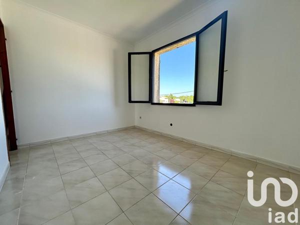 Maison 5 pièces de 110 m² à Lunel-Viel (34400)