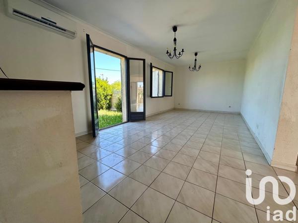 Maison 5 pièces de 110 m² à Lunel-Viel (34400)