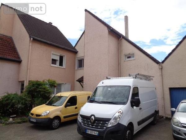 Maison à louer à Saint-Marcel en Saône-et-Loire (71380), ref : STM-L1