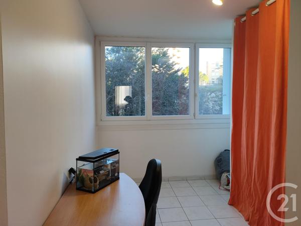 Appartement F7 à vendre  7 pièces - 135,23 m2 MARSEILLE - 13012