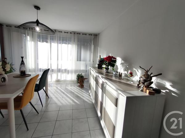 Appartement F7 à vendre  7 pièces - 135,23 m2 MARSEILLE - 13012