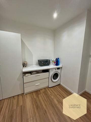 Jonquières (84150) Maison entièrement rénovée de 170 m2 avec jardin et ateliers