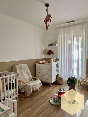 Jonquières (84150) Maison entièrement rénovée de 170 m2 avec jardin et ateliers