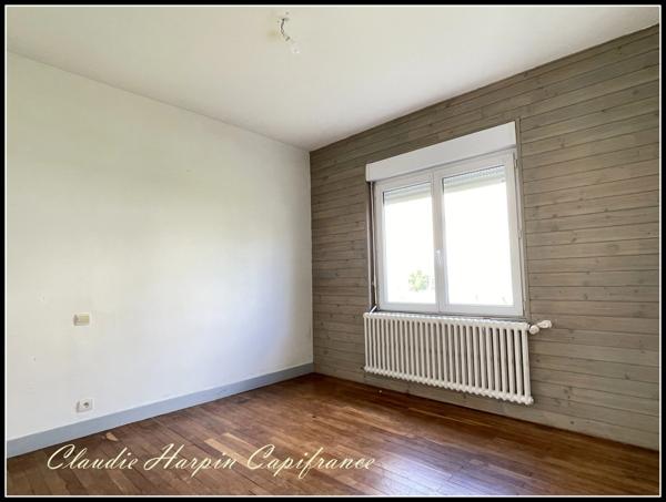 Dpt Deux Sèvres (79), à vendre PARTHENAY maison P4 - 62 m²  - 2 ch - garage - terrain 310 m²