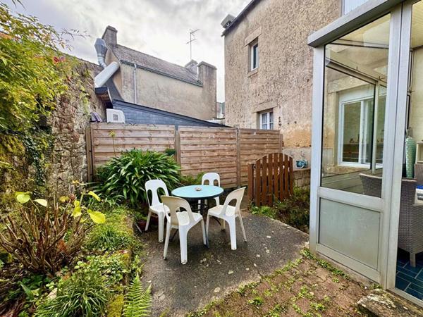 ILE-AUX-MOINES - Un pied-à-terre au coeur du bourg