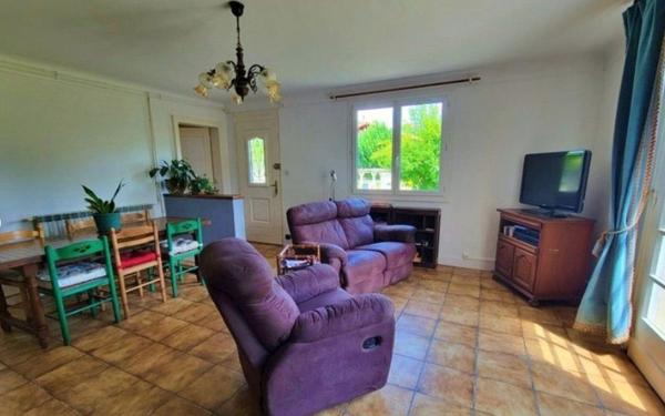 Maison à vendre    3 pièces •  Gabarret