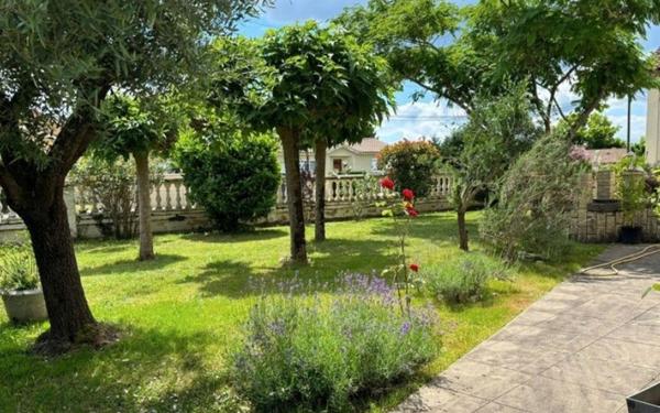 Maison à vendre    3 pièces •  Gabarret