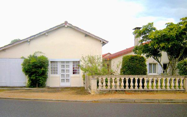 Maison à vendre    3 pièces •  Gabarret