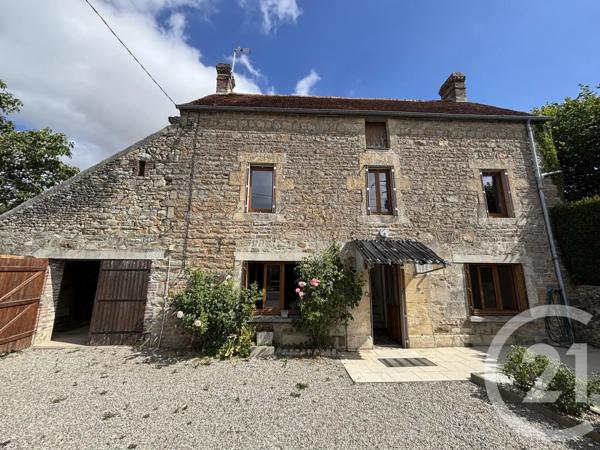 Appartement F3 à vendre  3 pièces - 60 m 2   ARGENTAN  - 61