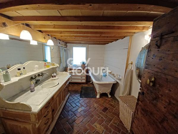 Maison de charme Beaucaire 5 pièces 145 m2