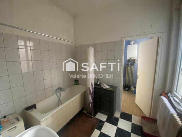 Immeuble de rapport avec 3 logements avec locataires en place