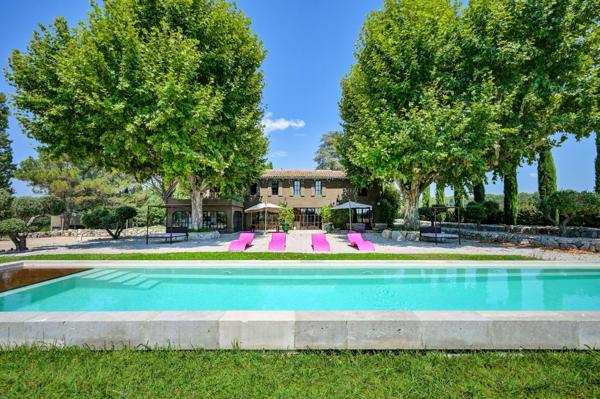 Vente Maison de luxe Aix-en-Provence 23 Pièces 620 m²